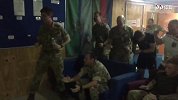来自前线的欢呼！英国驻伊拉克近卫步兵围观英格兰点球大战