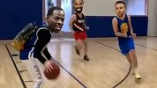 模仿帝爆笑调侃库里遭猛龙围剿：Drake你来追我呀！