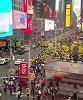 尼克斯球迷呢？巴西球迷占领了纽约时代广场
