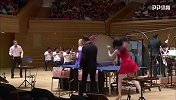 难以理解的乒乓球音乐会 难道这就是真正的文体两开花