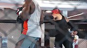 UFC-17年-UFC218倒计时：大锤迎战铁血战士-专题