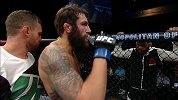 UFC-15年-UFC Fight Night第80期拉斯维加站主赛全程（郑文祺、何鹏解说）-全场