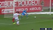第50分钟波尔多球员德普雷维尔进球 第戎0-3波尔多