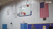精彩！保罗比尔塔图姆1V1车轮战 獭兔一转身晃倒CP3