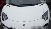 豪车齐聚 白版兰博基尼Aventadors晒酷