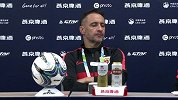 佩雷拉：下半场有一分钟全队走了神 很荣幸拥有李圣龙这样的球员