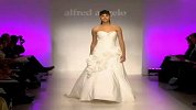 [秀场T台]Alfred Angelo 2011秋冬婚纱发布