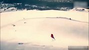 空中滑行翻转！这样滑雪大写的服 真的精彩