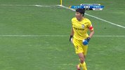 泰达防守漏人！ 江敏文点球点附近怒射稍稍高出横梁