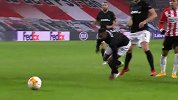 第42分钟埃因霍温球员马伦射门 - 被扑