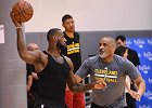 湖人助教：讲真从来没有休息过这么长时间 太享受现在的时光了