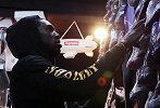 【鞋圈儿】NBA新一代鞋王？哈雷尔展示球鞋藏品AJ铁粉无疑