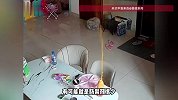 女子把未开封杨枝甘露放桌子上，8天后杨枝甘露爆炸屋内一片狼藉，当事人回应
