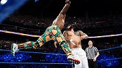 WWE-18年-2018快车道大赛：SD双打冠军赛 乌索兄弟VS新希望-单场