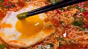泡面还在直接吃吗？加上这几步摇身一变高档泡面美食！