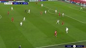 第50分钟利物浦球员威廉斯射门 - 打偏