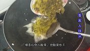 客家这一酿菜真好吃，食材和做法简单，出锅上桌拌汁能吃3碗饭