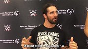 WWE-18年-罗林斯造访上海大鲨鱼训练基地 调侃搭档张兆旭对抗德鲁 道夫二人组-精华