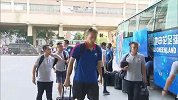 申花全队抵达比赛现场 崔康熙：最后的主场比赛很重要