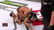 UFC-15年-UFC Fight Night 62副赛：轻量级特里纳尔多vs阿雷奥拉集锦-精华