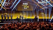 足球-16年-2015国际足联颁奖仪式：2015年最佳阵容 巴萨皇马均4人拜仁尤文各1席-花絮