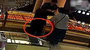 【广东】所购首饰无法参加“双十一” 女子心里不平衡竟去偷