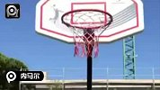 足球-13年-“请看我的手”篮球场也是足球运动员的天下-专题
