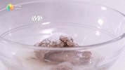 【日日煮】烹饪短片-虾酱荷兰豆炒鲜鱿