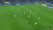 第78分钟尼斯球员多尔贝尔进球 里昂2-1尼斯