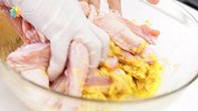 【日日煮】烹饪短片 - 烧冬荫单骨鸡翼