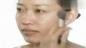 [韩式化妆教程]化出有光泽皮肤适合任何场合
