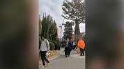 皇马出征国家德比随行纪录：水爷一脸严肃 胖虎小表情一脸憨态