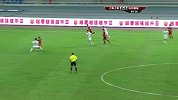 中超-13赛季-联赛-第24轮-武磊右路拿球转身内切禁区前低射打偏-花絮