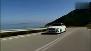享受这样的快感 金发洋妞感受奔驰E500 Coupe