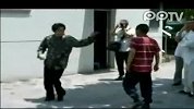 你们这是打架呢还是搞基呢