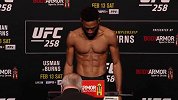 UFC258称重集锦：24位选手全部过磅 格林后台晕倒退赛