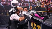 NXT第609期：杀鸡儆猴暴打放荡哥 范塔斯玛军团欲重新确立统治地位