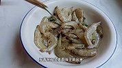 家常蒜蓉大虾的做法，鲜香入味，浓郁的蒜香味连虾皮都好吃