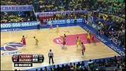 CBA-1314赛季-常规赛-第18轮-托马斯被犯规后高难度出手仍命中-花絮