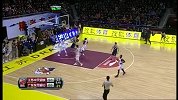 CBA-1415赛季-常规赛-第14轮-王仕鹏篮板球 交给快下的周鹏上篮得手（江苏vs广东）-花絮