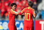 王霜单枪匹马独闯约旦禁区 连续过掉后卫推射破门首开纪录