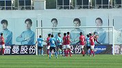 中甲-17赛季-“河神”前场被侵犯 欧沃耶利主罚任意球稍稍高出-花絮