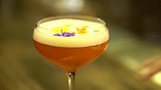 揭秘女调酒师十八年调酒故事，调的鸡尾酒不仅颜值高，还很暖心！