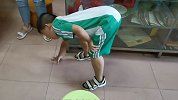 东莞62个DMD男孩十几岁必然瘫痪 家长盼药物研发加快