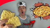 方便面不仅能吃，还能修家具？老外瞎操作怕是方便面都要涨价！
