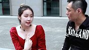 女子采访路人，彩礼应该给多少钱，男子的回答好搞笑