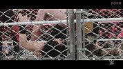 WWE-17年-慢镜头看比赛：恶魔凯恩破地而出-专题