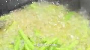 酒店招牌菜“干煸豆角”，做法简单，豆角软嫩入味好吃极了