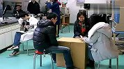 搞笑精选-20120212-屌丝寝室里的爆笑斗地主盛宴