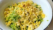 圆白菜鸡蛋饼，在家也能自己做清淡有营养